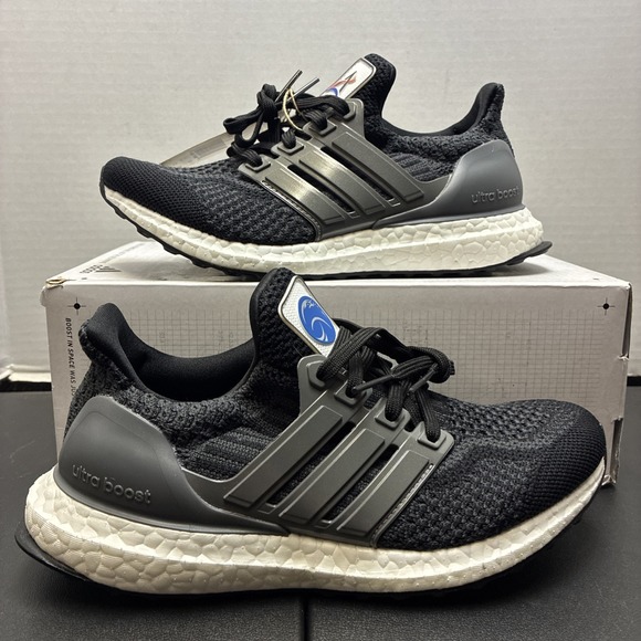 Adidas Ultraboost 5.0 DNA Nasa Running Shoes FZ1853 Women\'s Size 5.5